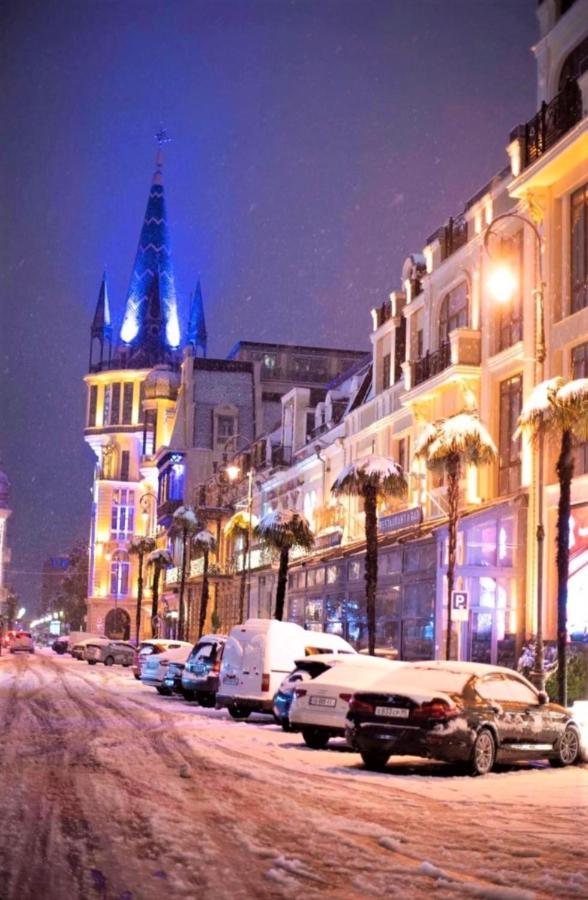 Orbi City Батуми Экстерьер фото